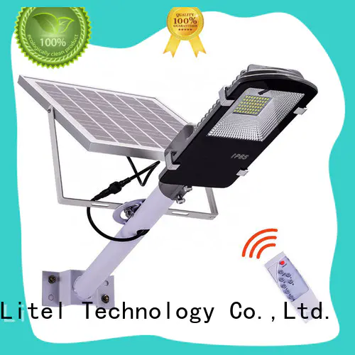 IP65 10w 20w 30w 50w 70w 100w 120w 150w 200w Light sensor and remote control solar LED street Light