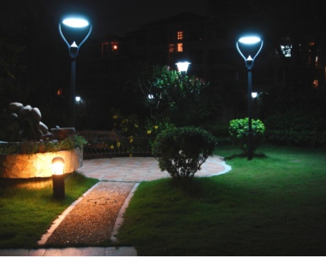 Solar Garden Lights for Pathways, Patio