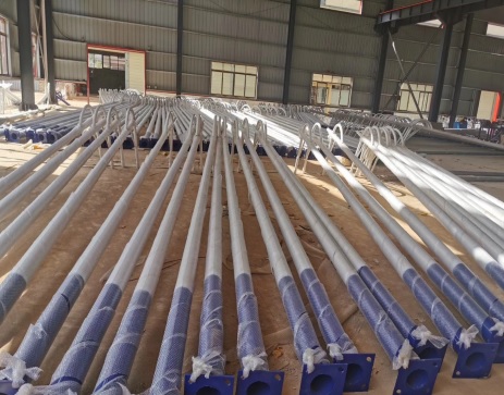 Choosing the solar Street Lighting Poles
