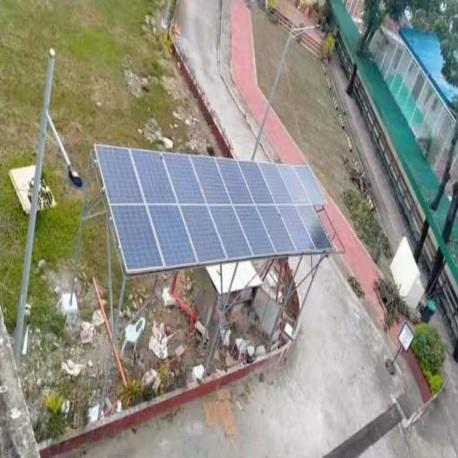 Filipinler Güneş Sokağı Cobra Işık Güneş Hücresi Dizisi Projesi ile