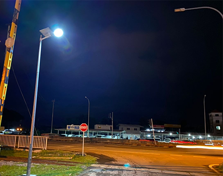 Will street lights affect solar lights?